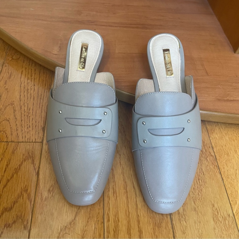 Louise et Cie LO-CHARRIET Light Gray Leather Loafer Mules Minimalist - Size 8M - Picture 4 of 10